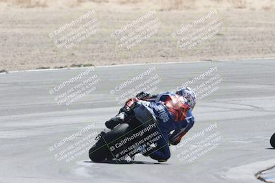 media/Oct-05-2025-CVMA (Sun) [[beeef4f201]]/Race 10-Formula Lightweight Twins Shootout/